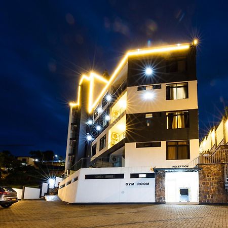 Cascadia Apartments Kigali Esterno foto