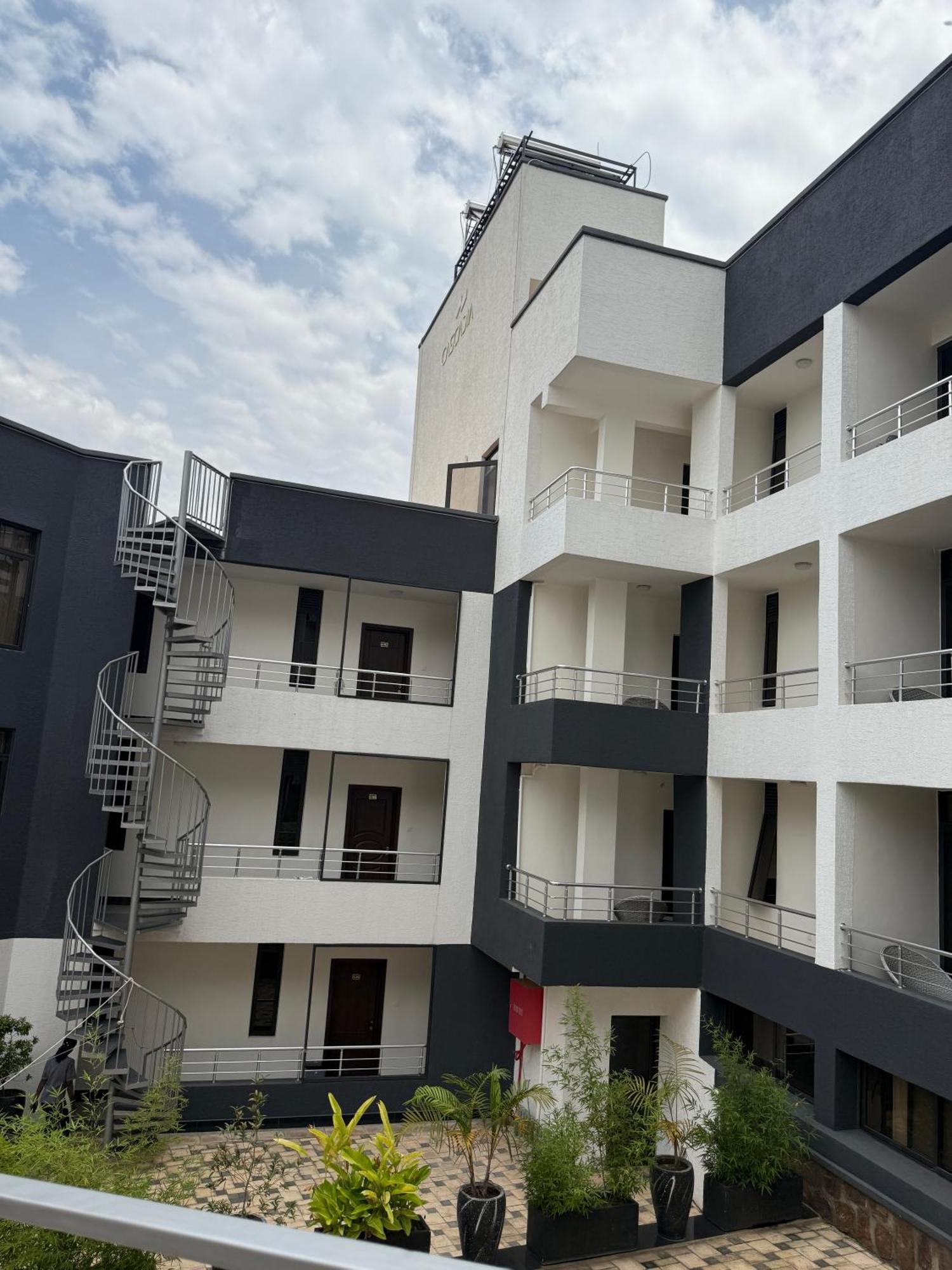 Cascadia Apartments Kigali Esterno foto