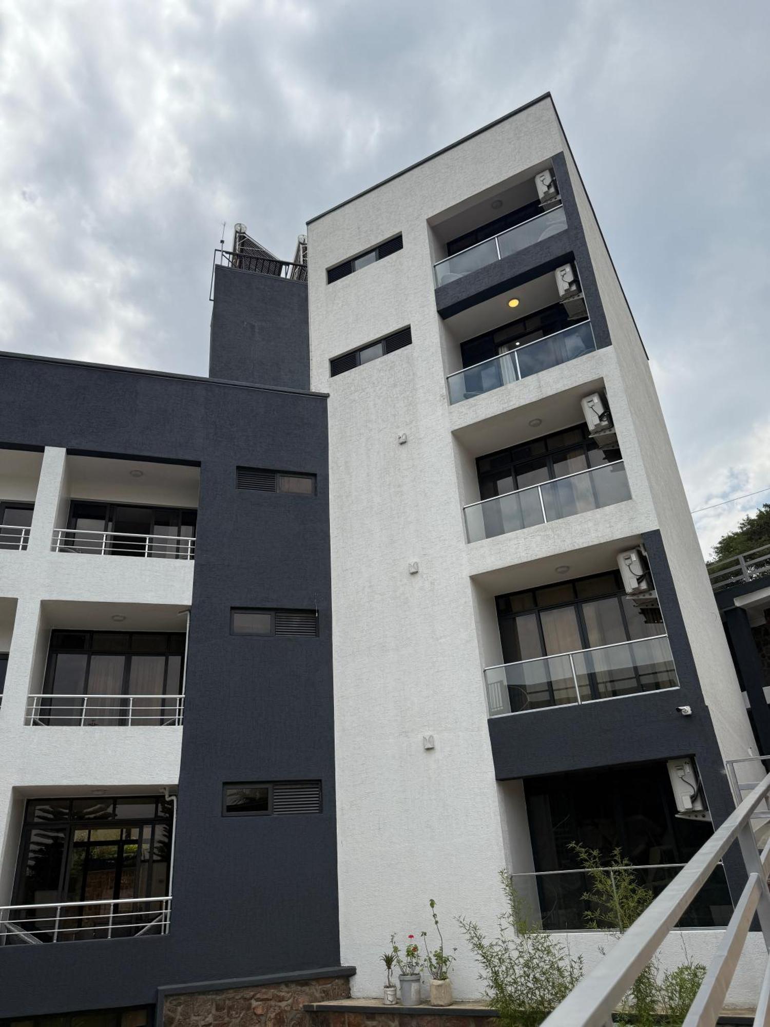 Cascadia Apartments Kigali Esterno foto