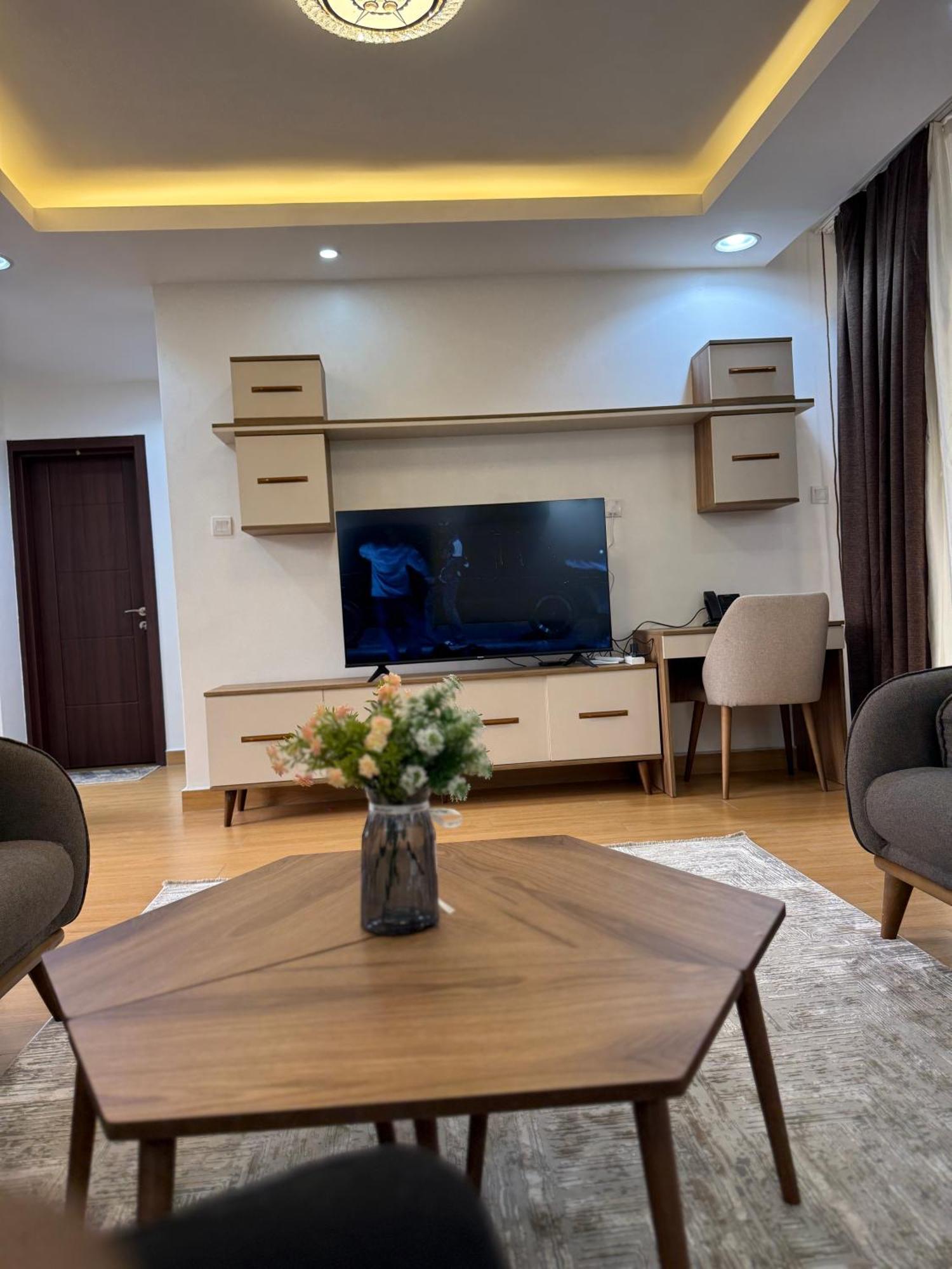 Cascadia Apartments Kigali Esterno foto